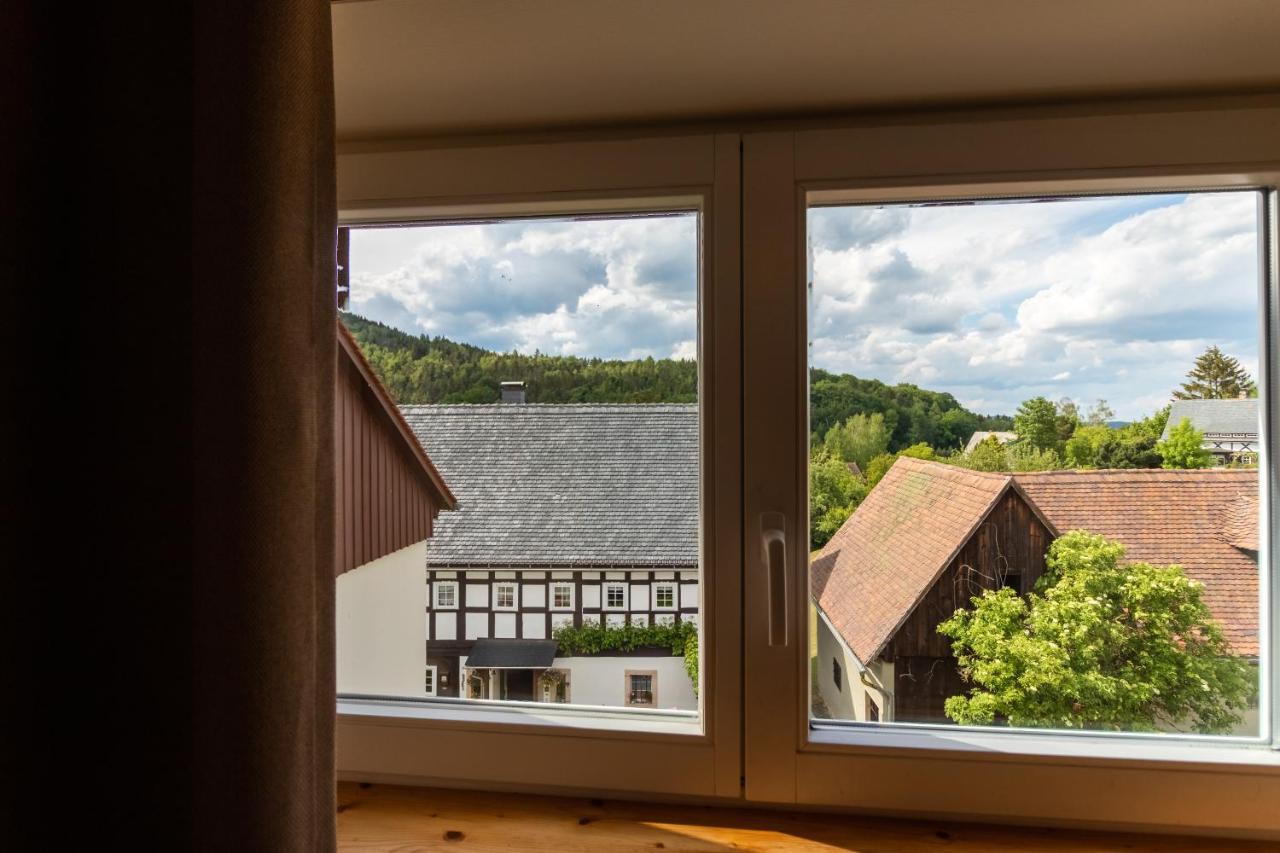 Dammschenke Gasthof & Hotel 쿠로르트존스도르프 외부 사진