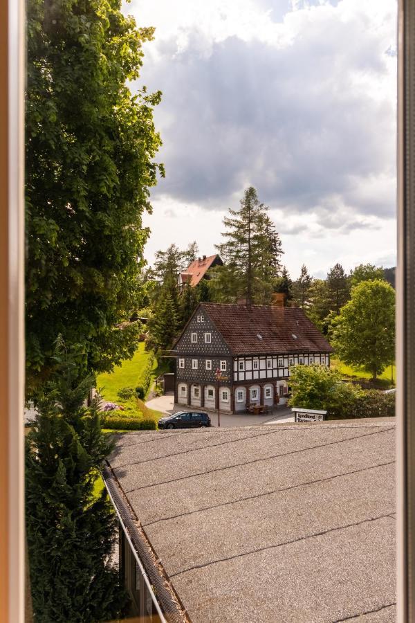 Dammschenke Gasthof & Hotel 쿠로르트존스도르프 외부 사진