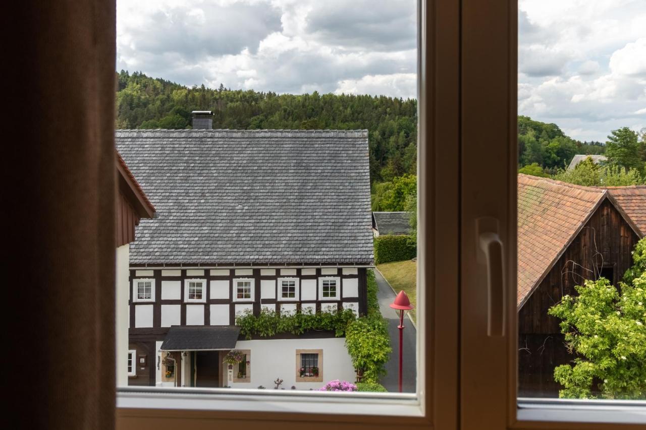 Dammschenke Gasthof & Hotel 쿠로르트존스도르프 외부 사진